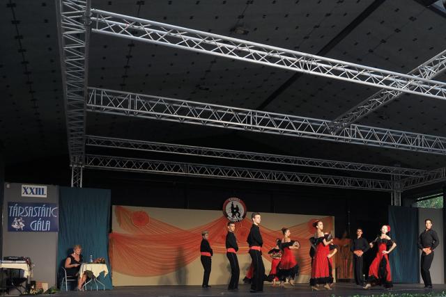 23tancgala2017041