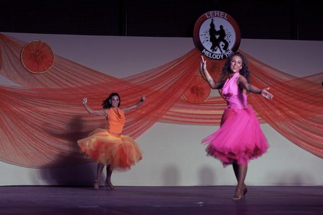 23tancgala2017106