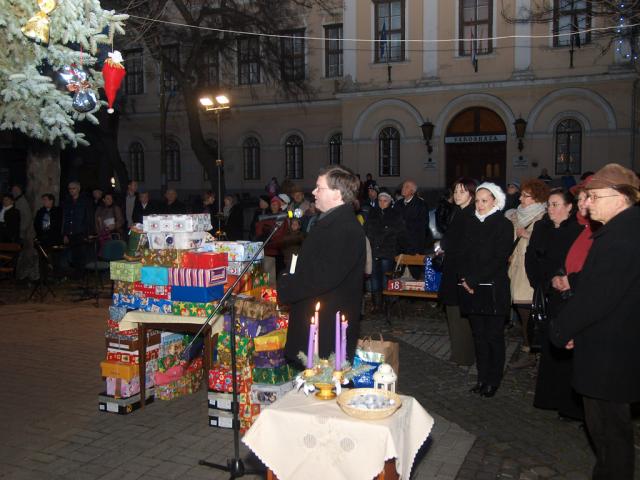 advent42011004