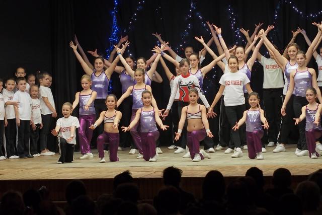 dancef2012004