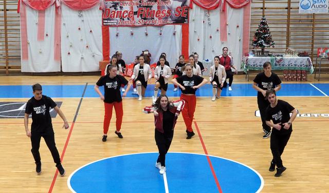 dancefitnessse22018084