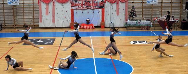 dancefitnessse22018109