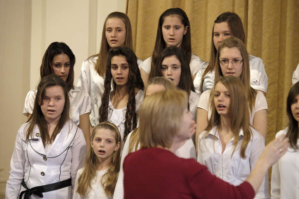 enekloifjusag2012052