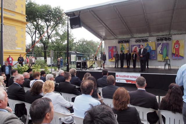 exposzom2014040