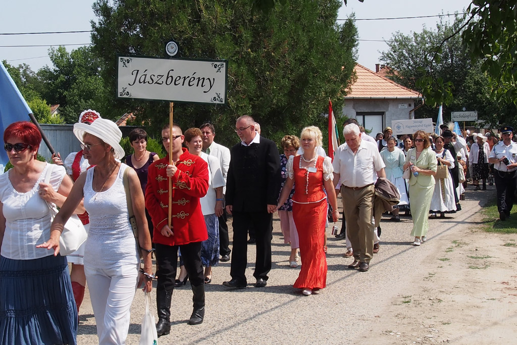 jaszvilagtal2012044