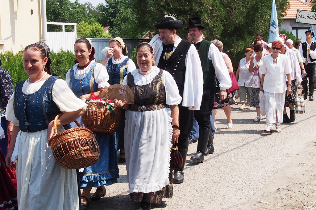 jaszvilagtal2012048