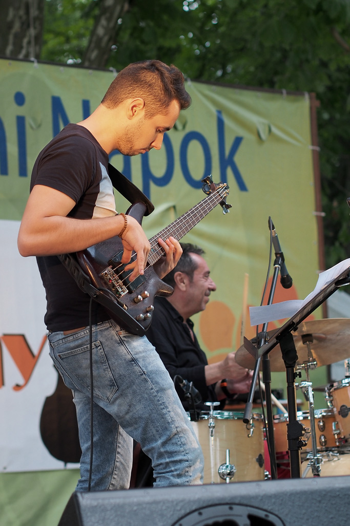 jazzb2013015