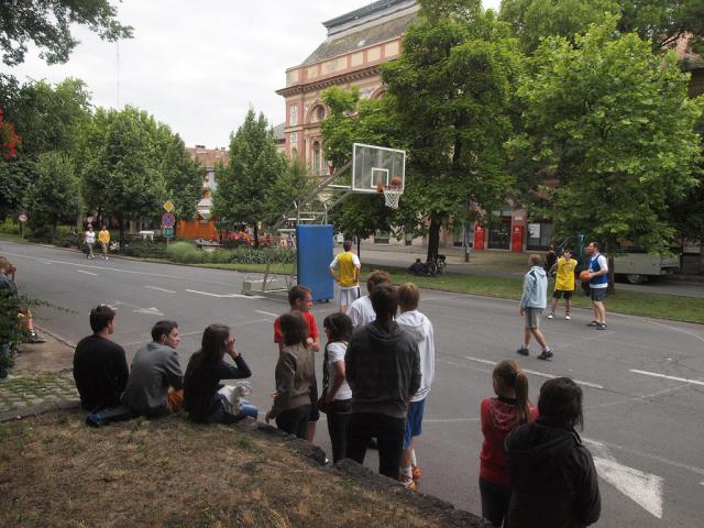 strball2011016