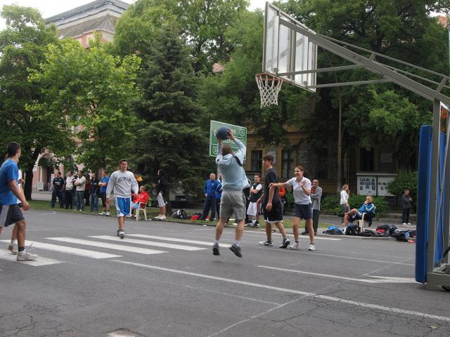 strball2011050