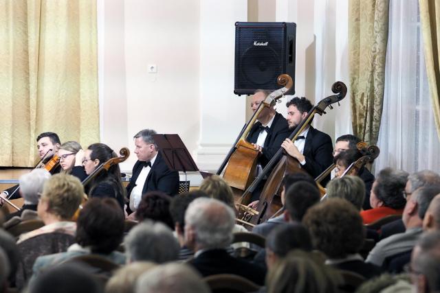 szbbachmozart2018042