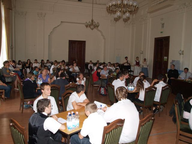 szfvetelkedo2011025
