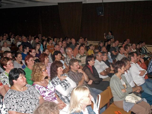 szokbad09003