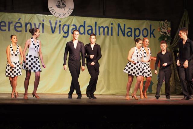 tancgala2013174