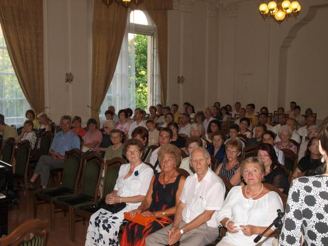 unnhgvliszt2011008