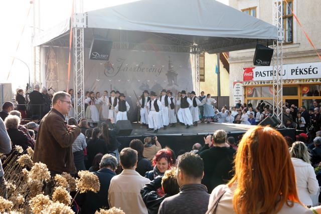 varosn2018087
