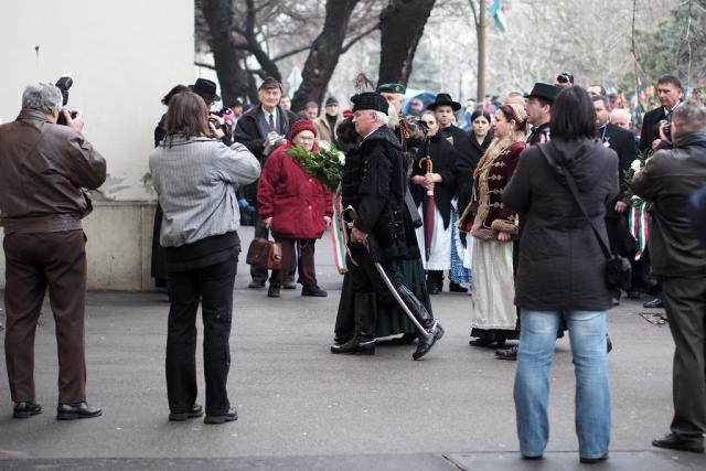 vnkoszoruzas2013042