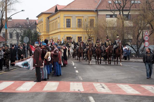 vnkoszoruzas2013047