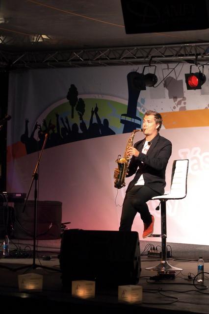 zpfjazz2014074